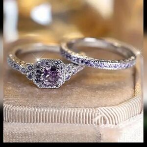 New 2 pc purple women's ring set